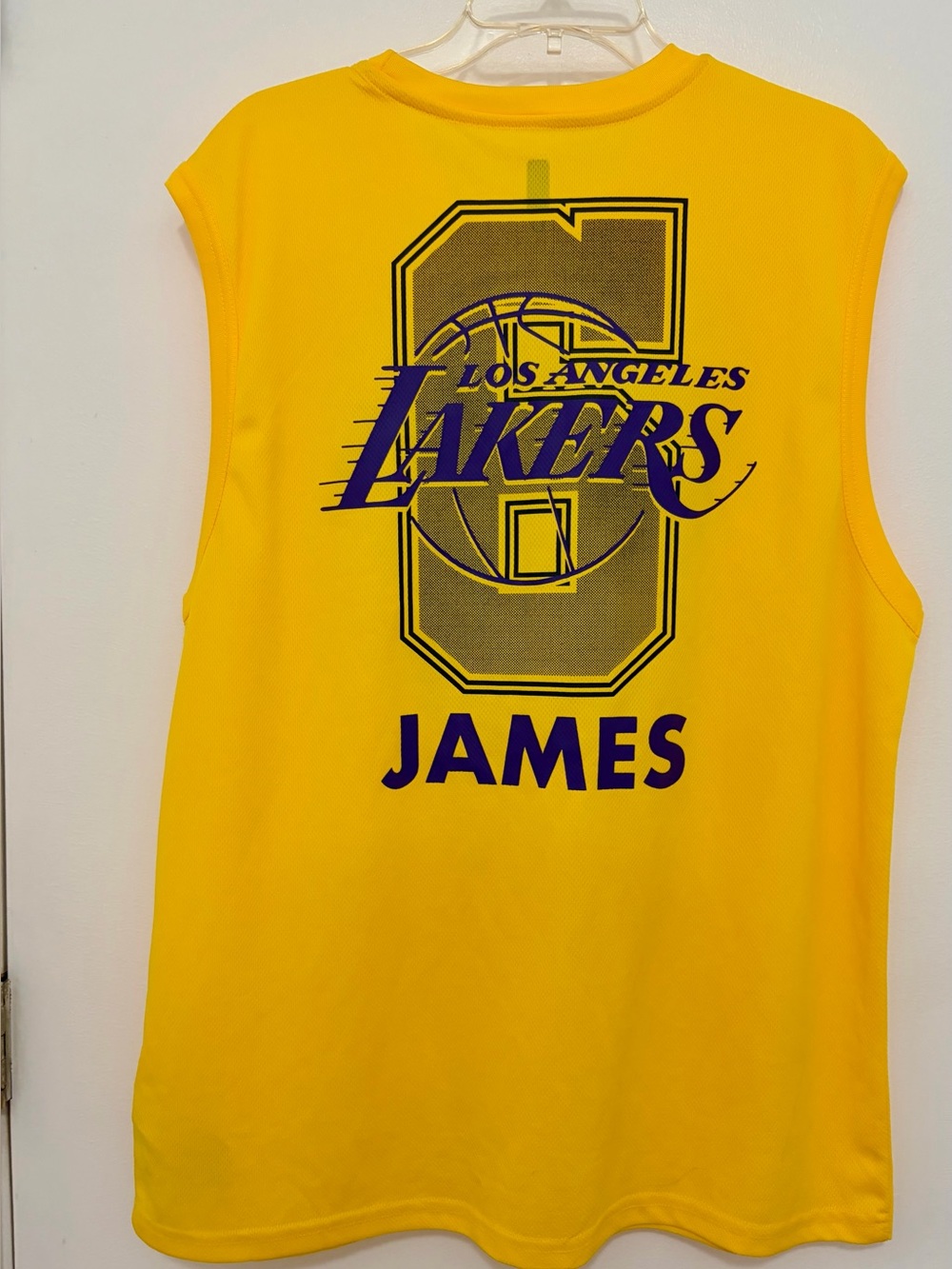 Los Angeles Lakers Yellow Sleeveless men’s Basketball Shirt